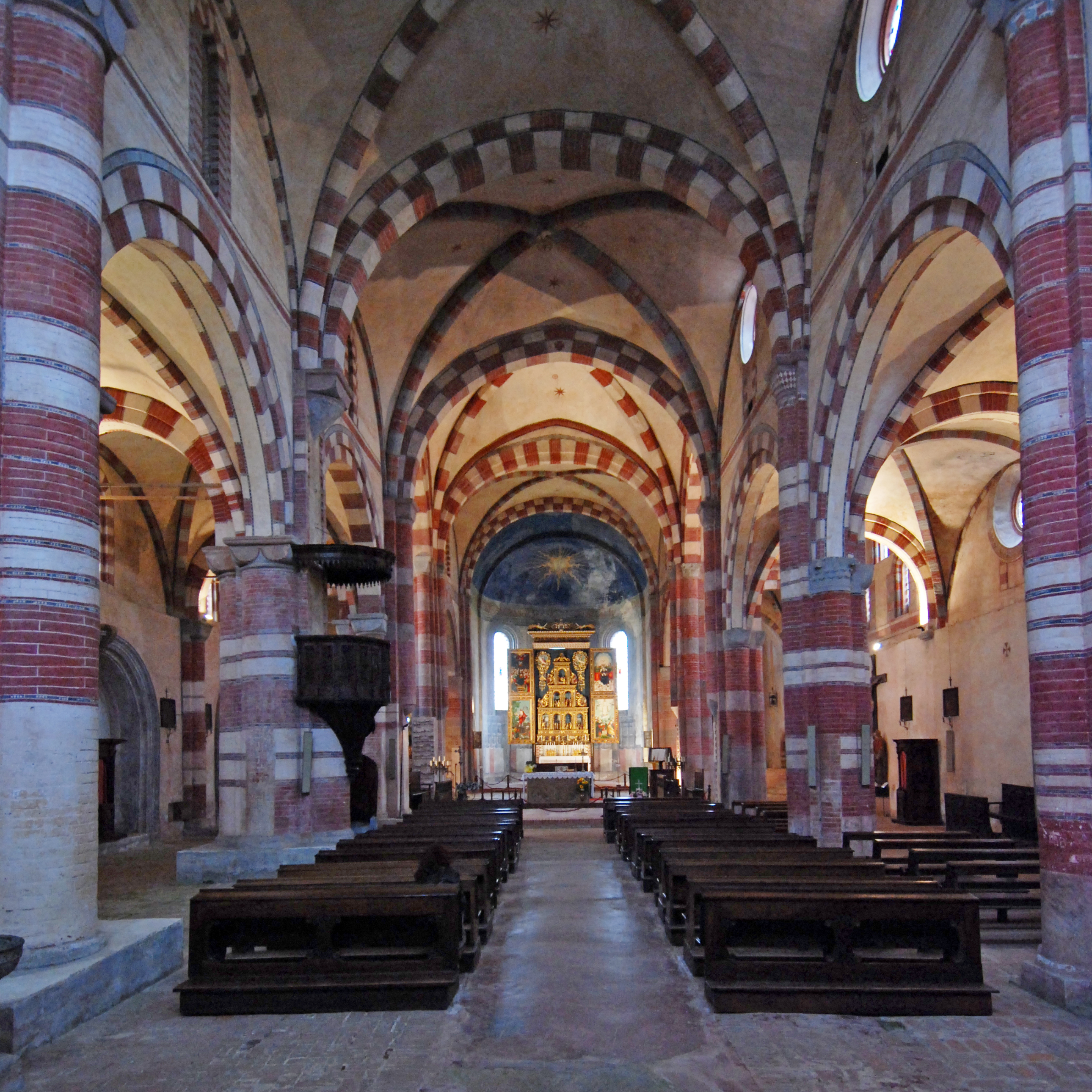 Kloster Staffarda, ehemalige Zisterzienser Abtei, Revello